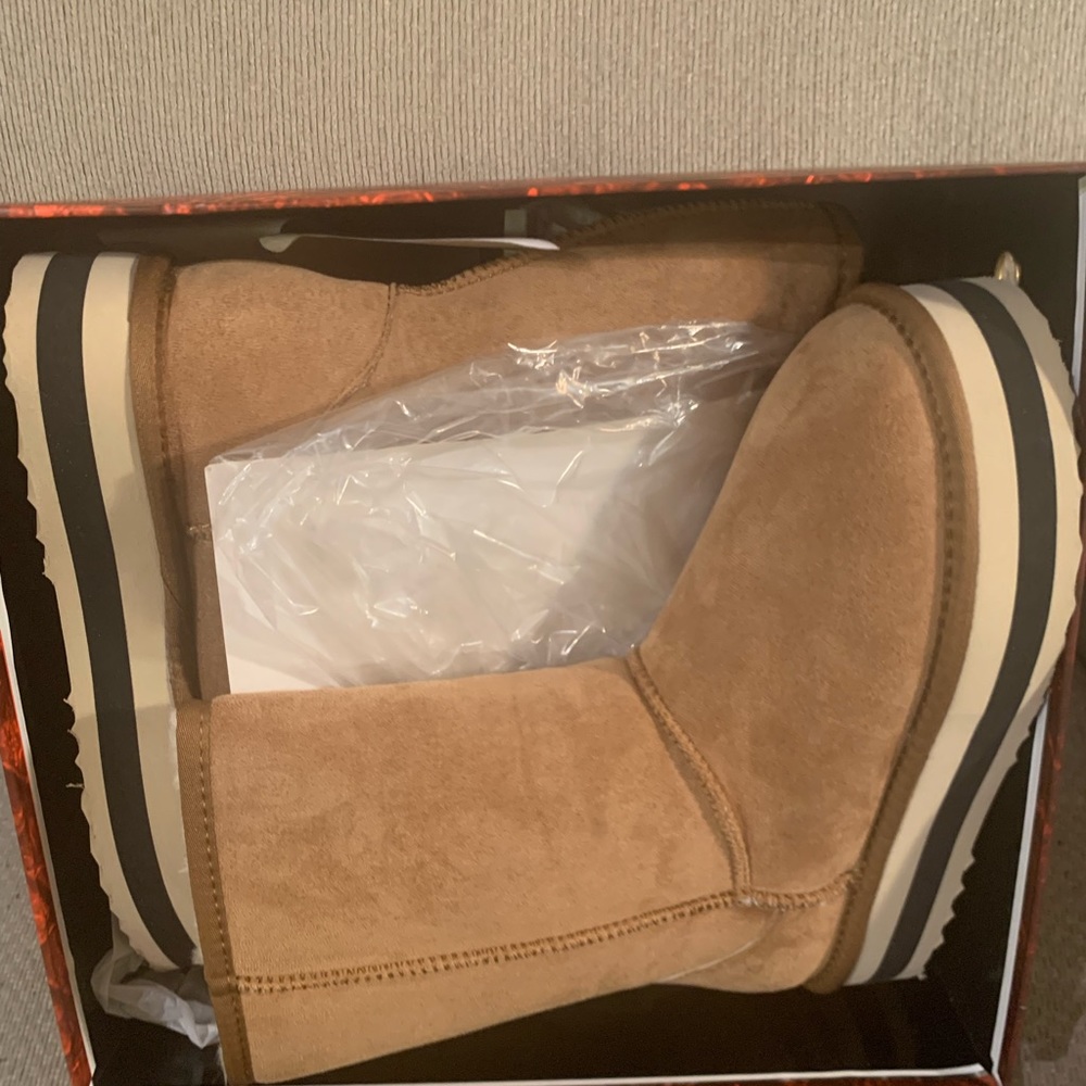 New Azalea Wang Boots